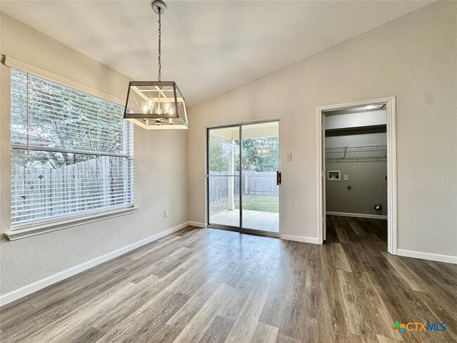 property at 916 Gentry Dr