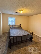 8930 Croniger St SE in Alto, MI - Building Photo - Building Photo