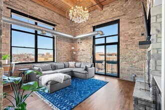 1259 N Wood St in Chicago, IL - Building Photo - Building Photo