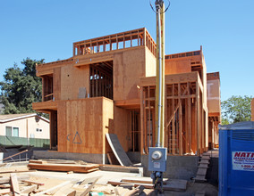 1232 N Pacific Ave in Glendale, CA - Building Photo - Building Photo