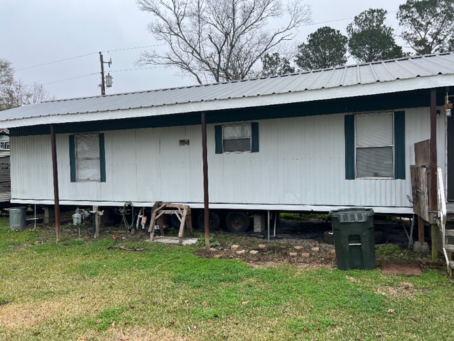 106 Linda Lee Ct in Houma, LA - Building Photo - Building Photo