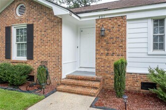 401 Southwick Dr in Fayetteville, NC - Building Photo - Building Photo