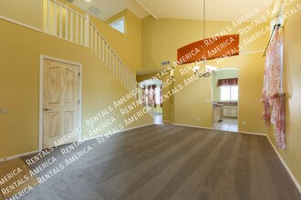 3368 E Lafayette Ave in Gilbert, AZ - Building Photo - Building Photo