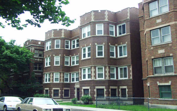 6819-21 S Clyde Ave in Chicago, IL - Building Photo