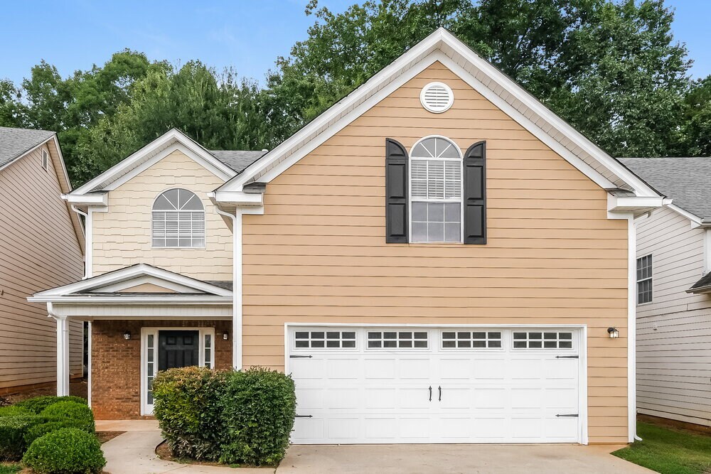 45 Churchill Park Dr in Newnan, GA - Building Photo