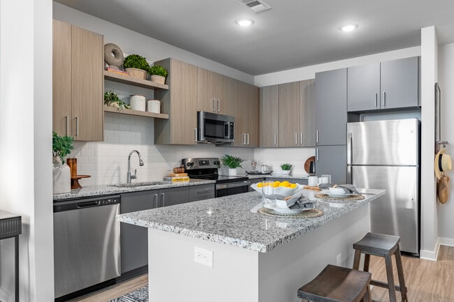 Allora Gainesville in Gainesville, GA - Building Photo - Interior Photo