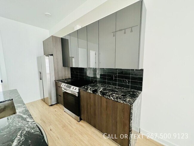 property at 1306 N Front St