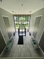 1111 River Rd in Edgewater, NJ - Building Photo