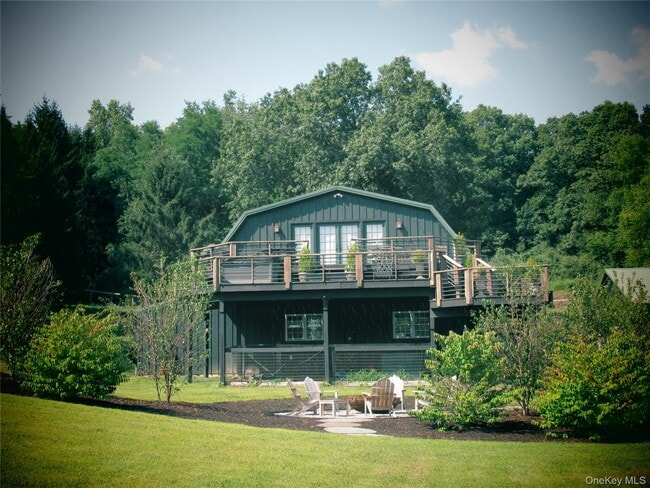 property at 63 River Rd