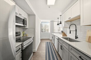 Cortland at McLean in McLean, VA - Building Photo