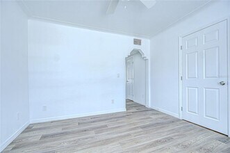 150 E Madeira Ave in Madeira Beach, FL - Building Photo - Building Photo