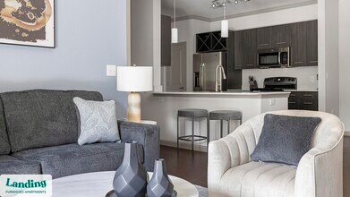 7602 Luskey Blvd in San Antonio, TX - Foto de edificio - Building Photo