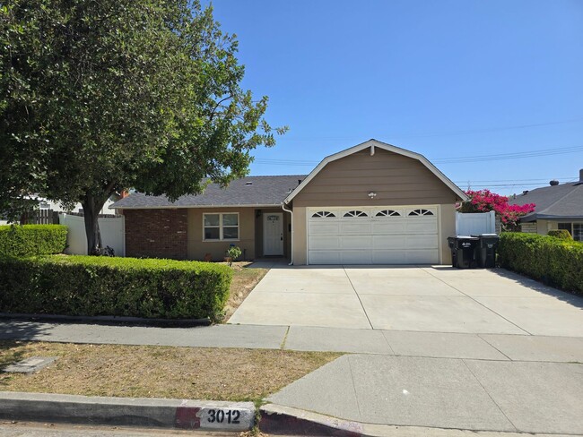 3012 E Hollingworth St in West Covina, CA - Building Photo - Building Photo