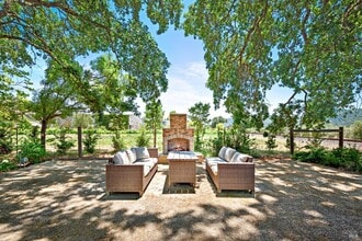 7491 St Helena Hwy in Napa, CA - Building Photo - Building Photo