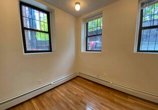 116 Saint Stephen St, Unit #B-3 in Boston, MA - Foto de edificio - Building Photo