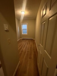 39 Austin St, Unit 104 in Boston, MA - Building Photo - Building Photo