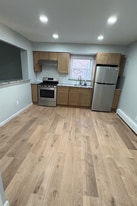 4902 66th St, Unit 1st Floor in Woodside, NY - Building Photo