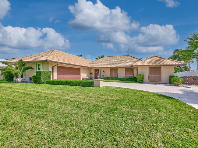 property at 1090 Fairview Ln