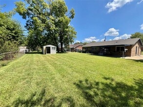 307 Daman Dr in Montgomery, AL - Foto de edificio - Building Photo