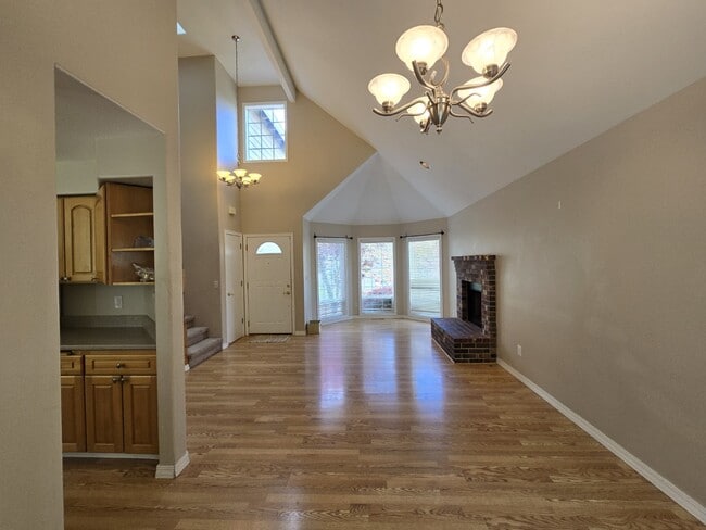 16795 NW Argyle Way in Portland, OR - Building Photo - Building Photo