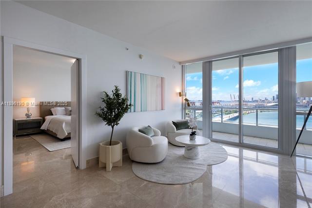 520 West Ave in Miami Beach, FL - Building Photo - Building Photo