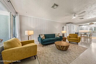 285 Le Jeune Dr in Merritt Island, FL - Building Photo - Building Photo