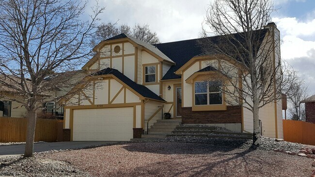 property at 3720 Thundercloud Dr