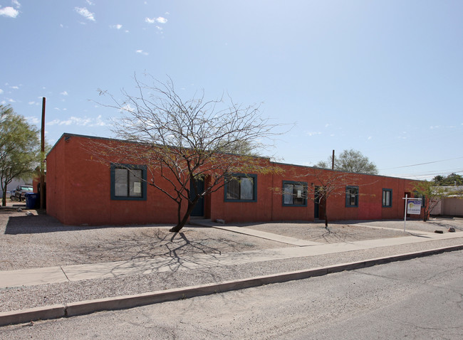 135-145 W Rillito St in Tucson, AZ - Foto de edificio - Building Photo