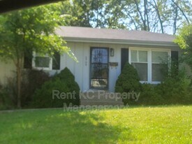 2709 NE 63rd St in Kansas City, MO - Building Photo