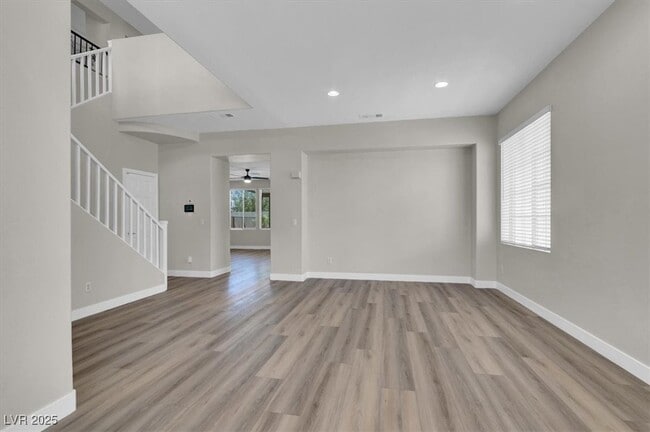 3040 Carbondale St in Las Vegas, NV - Building Photo - Building Photo