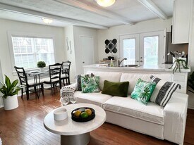 2143 Winston Ave in Louisville, KY - Building Photo