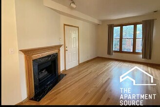 1351 N Wolcott Ave, Unit 2F in Chicago, IL - Building Photo - Building Photo