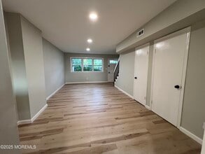 15 Briar Mills Dr in Brick, NJ - Building Photo - Building Photo