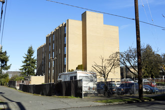 Stewart Manor in Seattle, WA - Building Photo - Building Photo