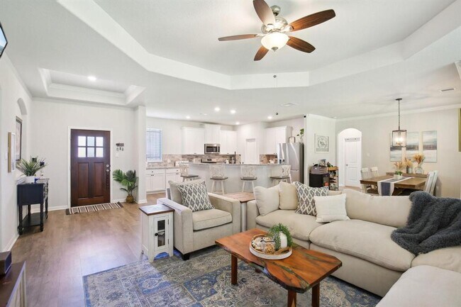 16649 Crosby St in Conroe, TX - Building Photo - Building Photo
