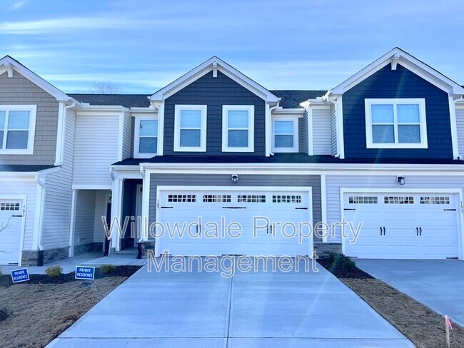 property at 192 Royal Star Wy