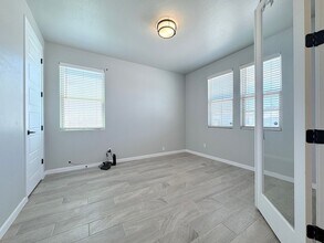 272 Hunstanton St in El Paso, TX - Building Photo - Building Photo