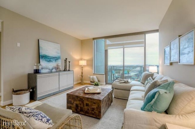 38 N Almaden Blvd-Unit -Unit 1215 in San Jose, CA - Building Photo - Building Photo