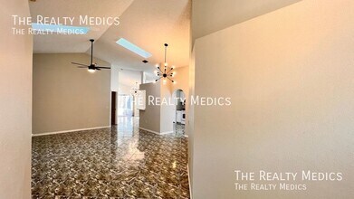 14405 Lake Price Dr in Orlando, FL - Building Photo - Building Photo