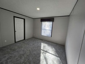 157 Anthony Dr in Lakeville, MN - Building Photo - Building Photo