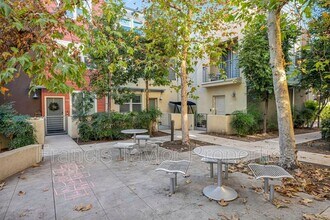 214 Antoni Glen in Escondido, CA - Building Photo - Building Photo