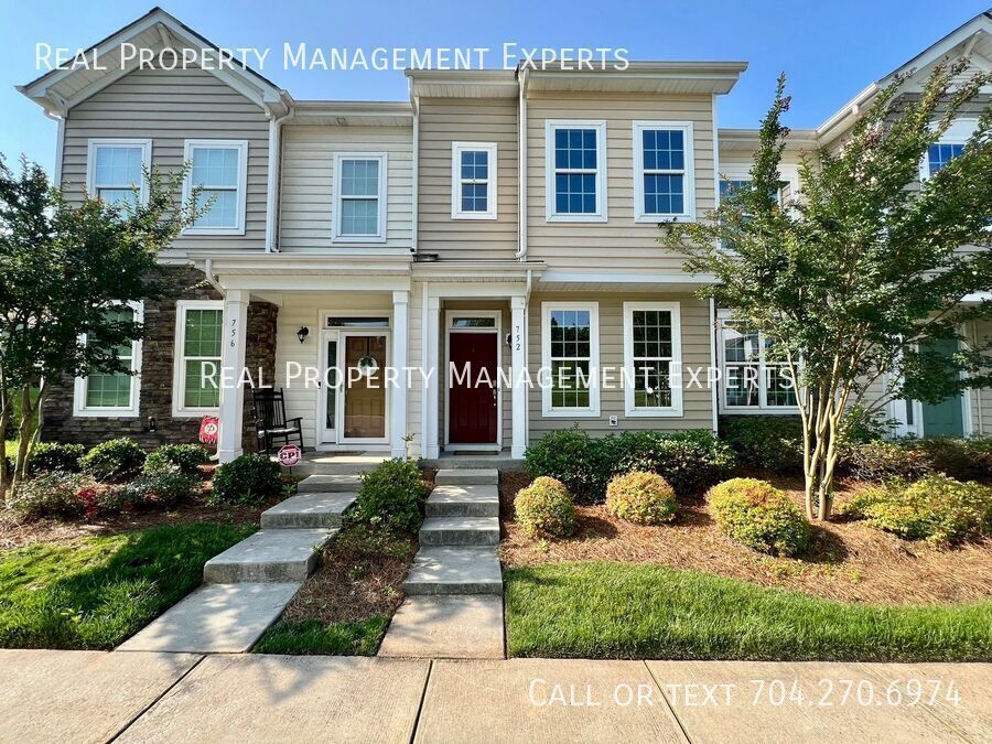 752 River Park Road in Belmont, NC - Building Photo