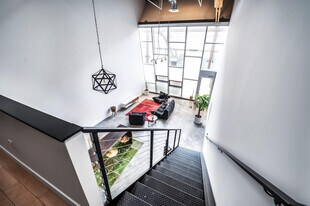 130 S Hewitt St, Unit 22 in Los Angeles, CA - Building Photo