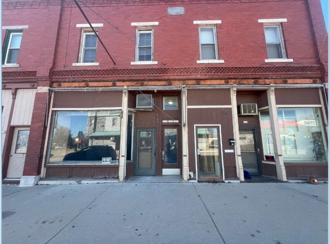 property at 121 N High St