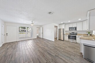3503 Florida Blvd in Palm Beach Gardens, FL - Building Photo - Building Photo