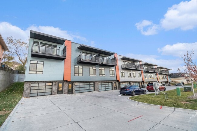 620 N 46th St in Omaha, NE - Building Photo - Building Photo