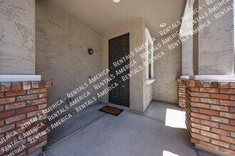 257 N 56th Pl in Mesa, AZ - Building Photo - Building Photo