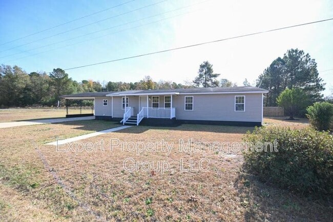 2789 McLean Chapel Church Rd in Bunnlevel, NC - Building Photo - Building Photo