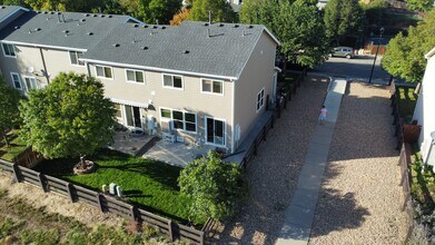 2296 E 109th Dr in Northglenn, CO - Building Photo - Building Photo