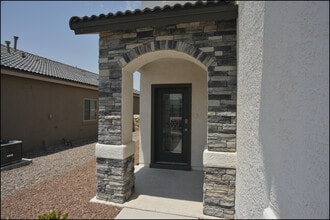 945 Penrith St in El Paso, TX - Building Photo - Building Photo